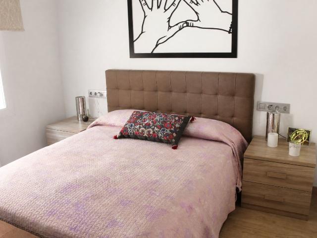 Piso en venta en Barcelona, La Teixonera. PISO EN VENTA SANTA ALBINA EL COLL HORTAGUINARDÓ. Pisos.