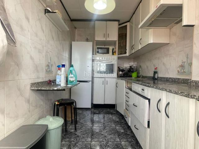 Piso en venta en Barcelona, La Verneda La Pau. OPORTUNIDAD VIVIENDA ALTA Y EXTERIOR ENFRENTE DE LA ESTACION DEL AVE DE LA SAGRERA. Pisos.