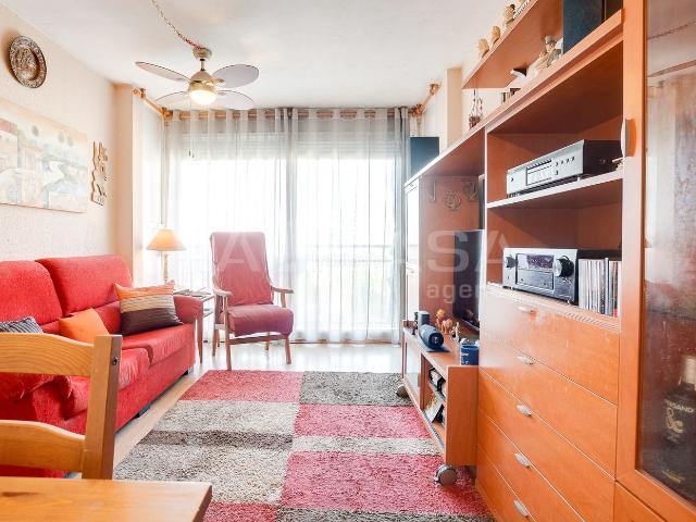 Piso en venta en Barcelona, La Verneda La Pau. OPORTUNIDAD ZONA RAMBLA PRIM!. Pisos.