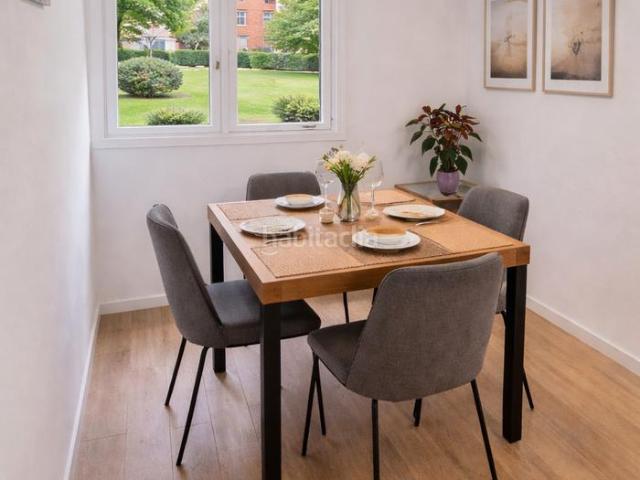 Piso en venta en Barcelona, La Verneda La Pau. OPORTUNIDAD Piso en Rambla Guipúzcoa, 80 m2 Útiles, con balcón y doble orientación exterior. A 1 minuto de Mercadona y Metro La Pa. Pisos.