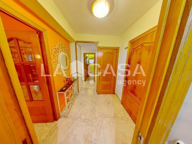 Piso en venta en Barcelona, La Verneda La Pau. PISO IDEAL EXTERIOR. Pisos.