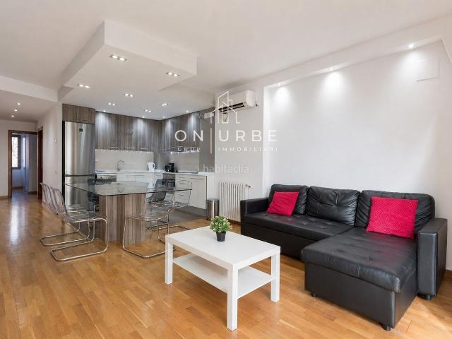 Piso en venta en Barcelona, La Vila Olímpica del Poblenou. Venta en Av. Icaria. Pisos.
