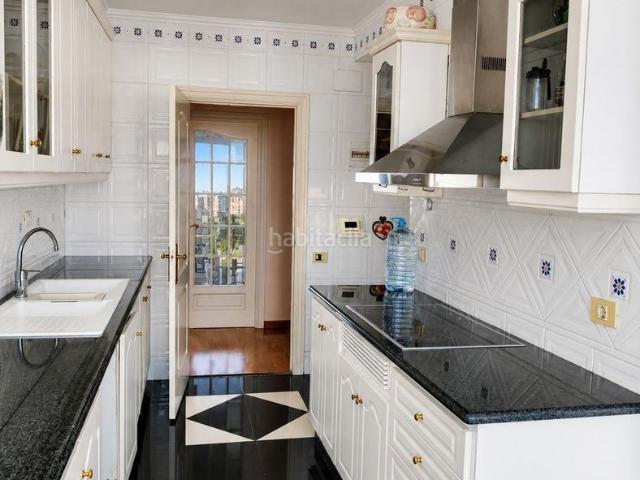 Piso en venta en Barcelona, La Vila Olímpica del Poblenou. Piso en Salvador Espriu. Vila Olímpica. Pisos.