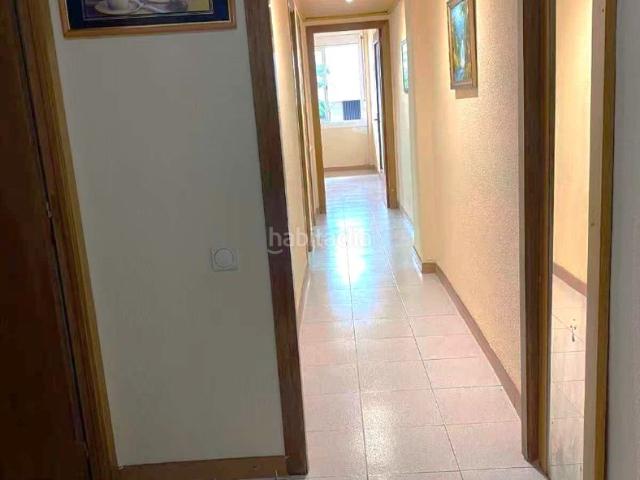 Piso en venta en Barcelona, La Bordeta. PISO EN CALLE PARCERISA. Pisos.