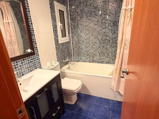 Piso en venta en Barcelona, La Bordeta. Pisos.