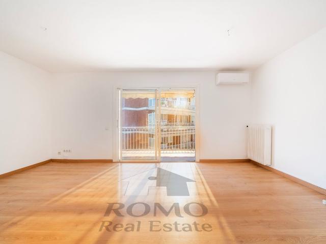 Piso en venta en Barcelona, La Font d´en Fargues. PROMETEDOR. Pisos.