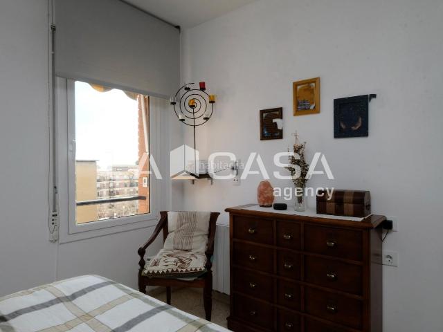 Piso en venta en Barcelona, La Guineueta. Piso en venta en Paseo de Verdum. Pisos.