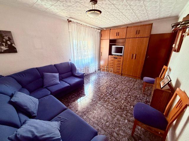 Piso en venta en Barcelona, La Guineueta. Pisos.