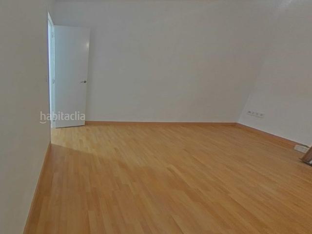 Piso en venta en Barcelona, La Marina del Port. INCREIBLE PISO EN CALLE GAIÀ. Pisos.