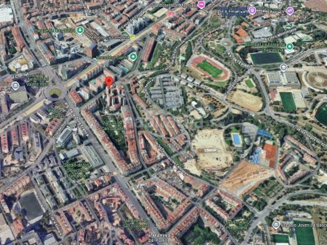 Piso en venta en Barcelona, La Marina del Port. Subasta Concursal Vivienda en Planta Décimo Cuarta La Marina del Port. Barcelona. Pisos.