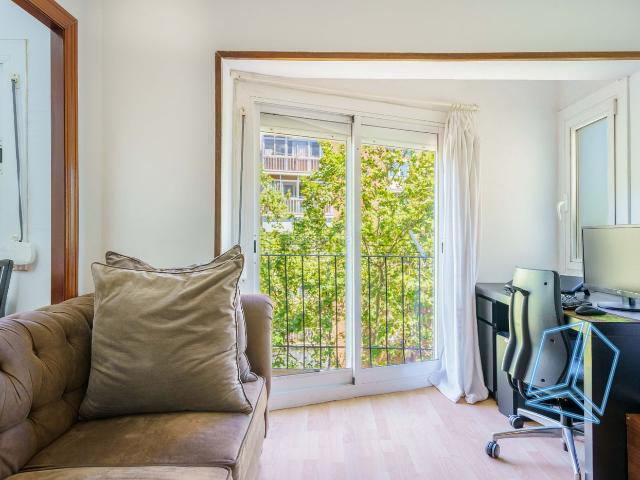 Piso en venta en Barcelona, La Marina del Port. Pisos.