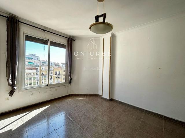 Piso en venta en Barcelona, La Nova Esquerra de l´Eixample. CALLE DENTENÇA. Pisos.