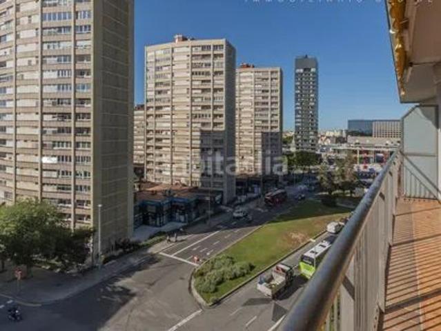 Piso en venta en Barcelona, La Nova Esquerra de l´Eixample. alto con terraza grande y vistas !. Pisos.