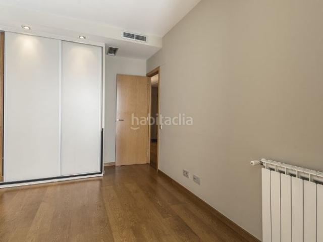 Piso en venta en Barcelona, La Nova Esquerra de l´Eixample. Exclusivo piso en Eixample Izquierdo con balcón, piscina y opción a parking. Pisos.