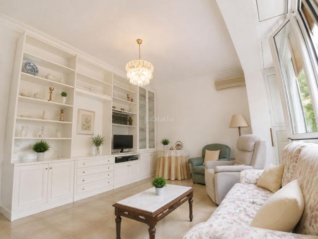 Piso en venta en Barcelona, La Nova Esquerra de l´Eixample. PISO DE 113 M² CON 4 HABITACIONES Y PARKING OPCIONAL EN PLENO EIXAMPLE ESQUERRA. Pisos.