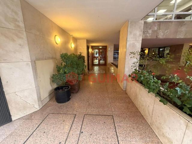Piso en venta en Barcelona, La Nova Esquerra de l´Eixample. PISO EN VENTA EN CCALABRIA. Pisos.
