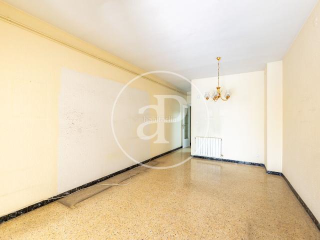 Piso en venta en Barcelona, La Nova Esquerra de l´Eixample. Piso en venta en calle Provença, La nova Esquerra. Pisos.