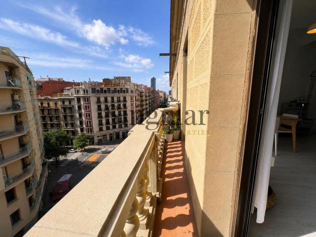 Piso en venta en Barcelona, La Nova Esquerra de l´Eixample. Vivienda con encanto y muy luminosa. Pisos.