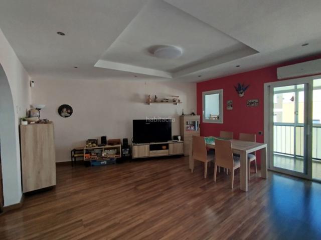 Piso en venta en Barcelona, La Sagrera. Magnific habitatge, en perfecte estat al carrer Felip II. Pisos.