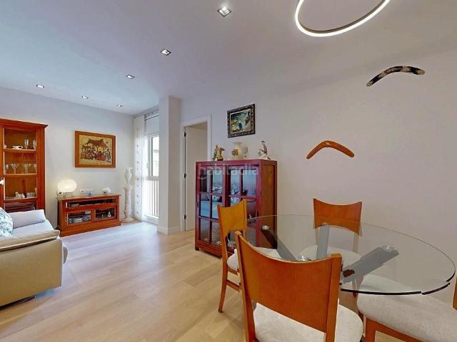 Piso en venta en Barcelona, La Sagrera. Piso reformado al lado nuevo Parque La Sagrera. Pisos.