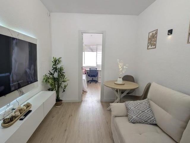 Piso en venta en Barcelona, La Salut