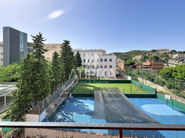 Piso en venta en Barcelona, La Salut. Piso reformado en venta de 3 habitaciones con balcón junto al Park Güell. Pisos.
