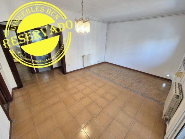 Piso en venta en Barcelona, Nou Barris Turo de la Peira