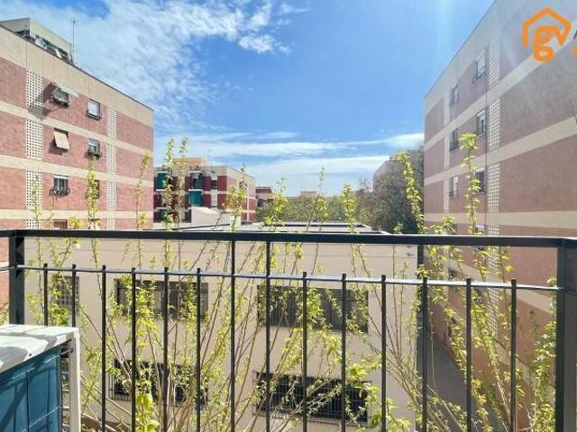 Piso en venta en Barcelona, Porta