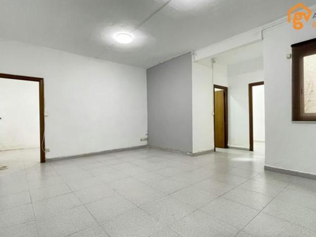 Piso en venta en Barcelona, Porta