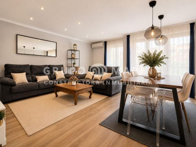 Piso en venta en Barcelona, Porta. Espectacular piso totalmente reformado en el barrio de Porta. Pisos.