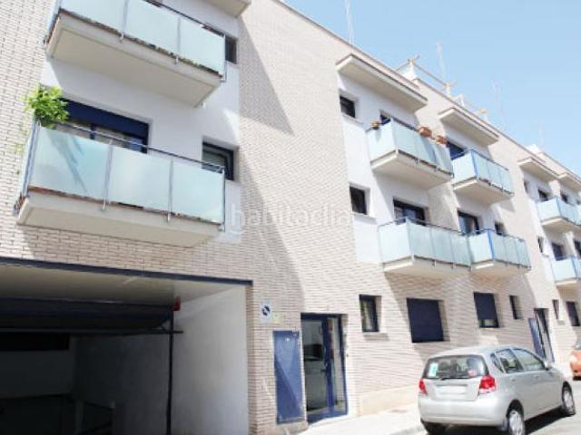 Piso en venta en Barcelona, Porta. Piso en venta en calle Alcudia. Pisos.