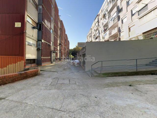 Piso en venta en Barcelona, Porta. Piso en venta en paseo Ciutat de Mallorca. Pisos.