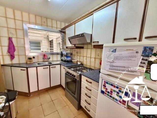 Piso en venta en Barcelona, Porta. Pisos.