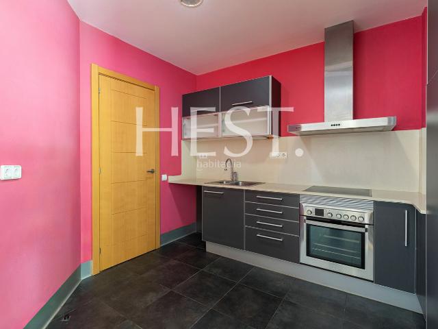 Piso en venta en Barcelona, Provençals del Poblenou. Exclusiva vivienda en una emblemática finca industrial rehabilitada en Poblenou. Pisos.