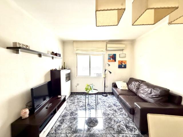 Piso en venta en Barcelona, Prosperitat. ESPECTACULAR PISO CON ASCENSOR. Pisos.
