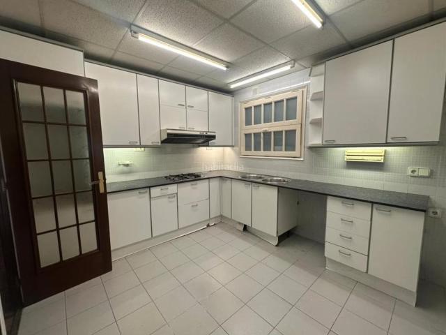 Piso en venta en Barcelona, Putget Farró. Espléndido piso al lado de Jardins del Turó del Putxet. Pisos.