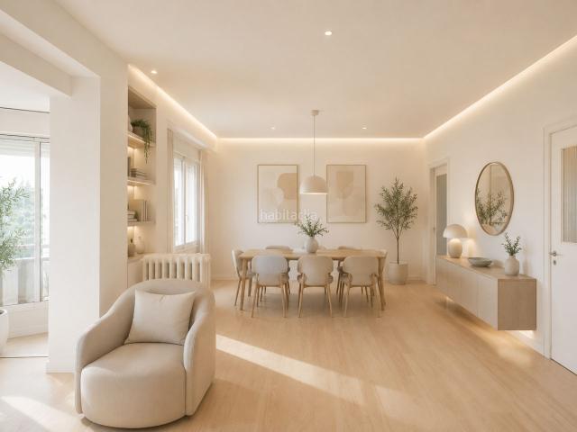 Piso en venta en Barcelona, Putget Farró. MAGNÍFICO PISO SEÑORIAL PARA REFOMAR. Pisos.