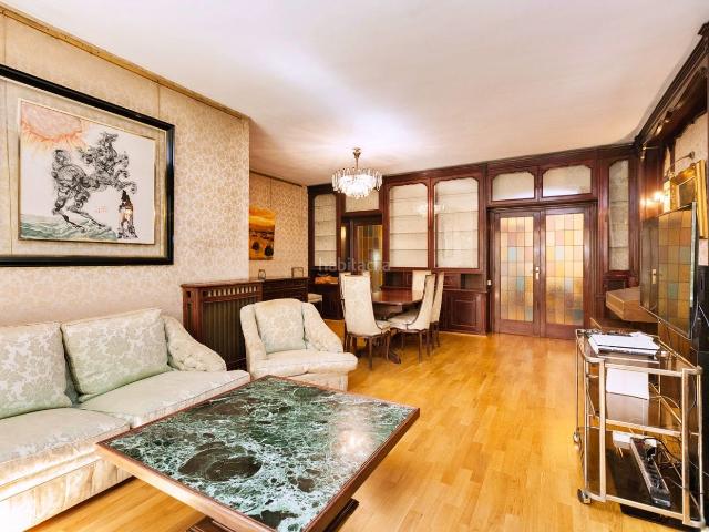 Piso en venta en Barcelona, Putget Farró. Pisos.