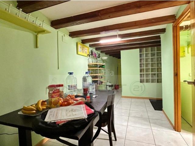 Piso en venta en Barcelona, Raval. EXCLUSIVA VIVIENDA CON CARÁCTER EN EL CORAZÓN DE BARCELONA. Pisos.