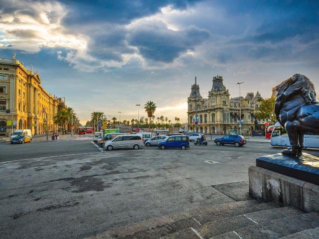 Piso en venta en Barcelona, Raval. PISO EN VENTA EN BARCELONA CON LICENCIA TURISTICA. Pisos.