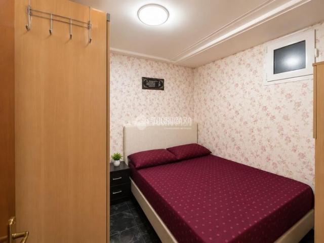 Piso en venta en Barcelona, Raval. Piso en venta en Barcelona. Pisos.