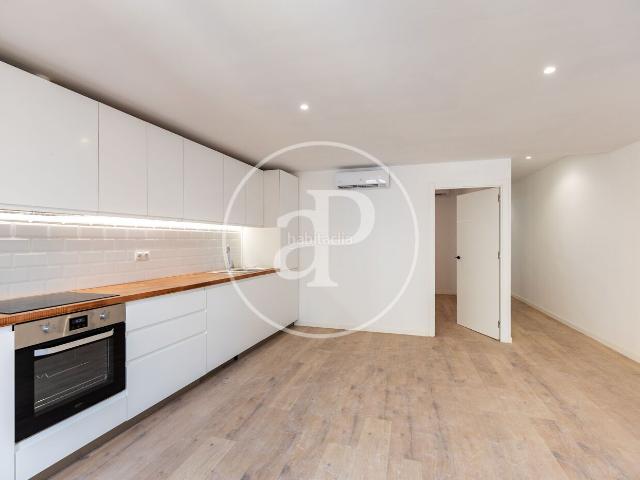 Piso en venta en Barcelona, Raval. Piso en venta en la Ciutat Vella. Pisos.