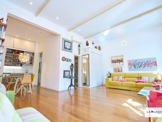 Piso en venta en Barcelona, Raval. Piso La Rambla, Barcelona. Pisos.