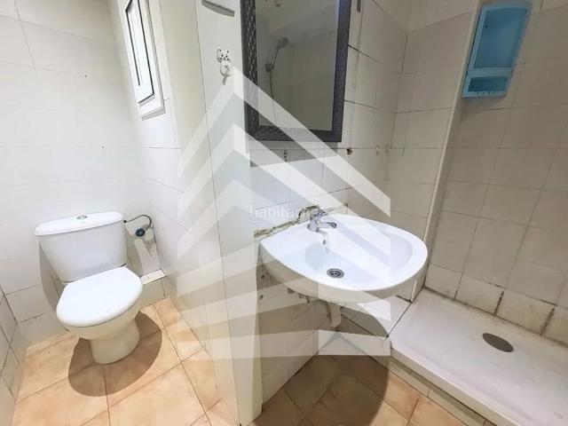 Piso en venta en Barcelona, Raval. Pisos.