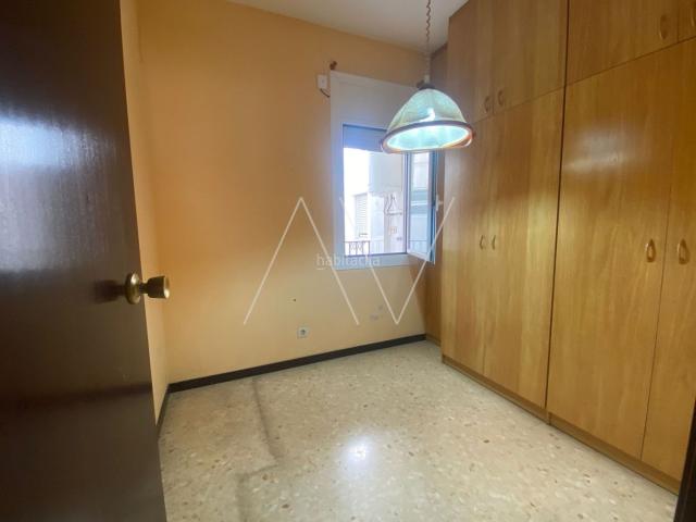 Piso en venta en Barcelona, Raval. Pisos.