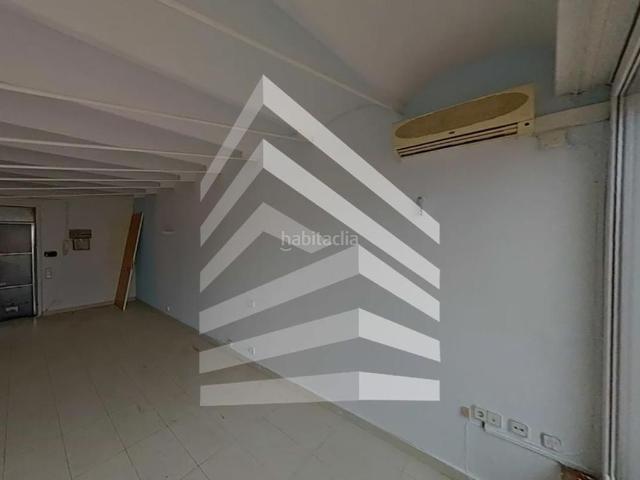 Piso en venta en Barcelona, Raval. Pisos.