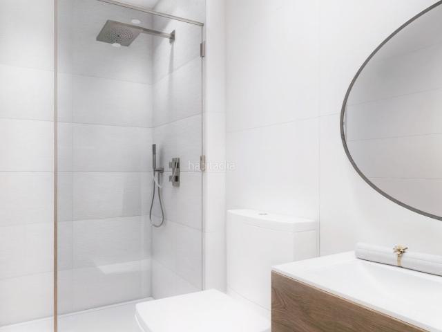 Piso en venta en Barcelona, Roquetes. Extraordinario apartamento de Obra Nueva. Pisos.