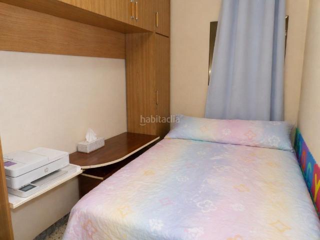 Piso en venta en Barcelona, Roquetes. AMPLIO PISO DE 4 HABITACIONES, EXTERIOR, SOLEADO, RONDA DE DALTVIA FAVENCIA. Pisos.
