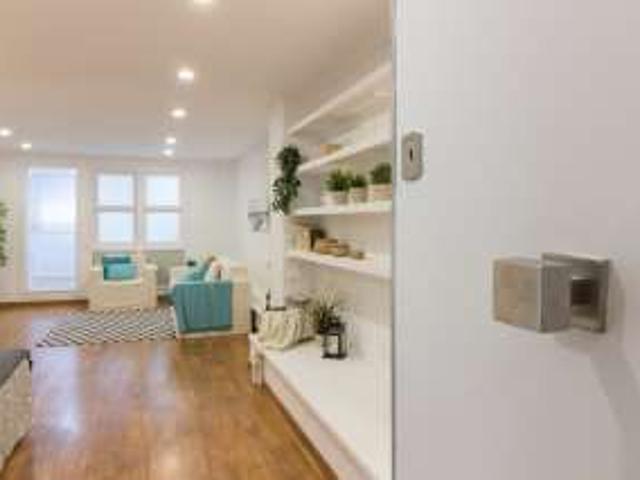 Piso en venta en Barcelona, Sant Marti Clot Gran Via
