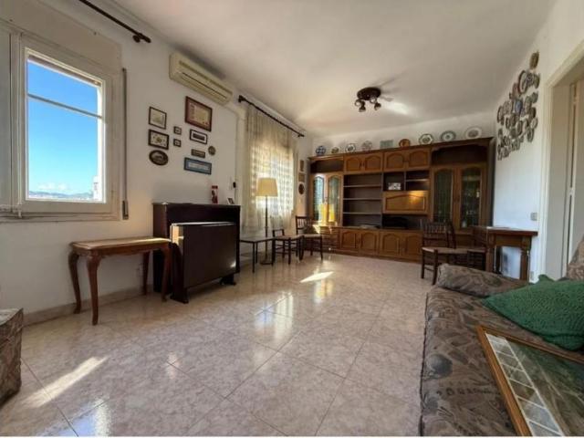 Piso en venta en Barcelona, Sant Marti El Clot Camp de l Arpa